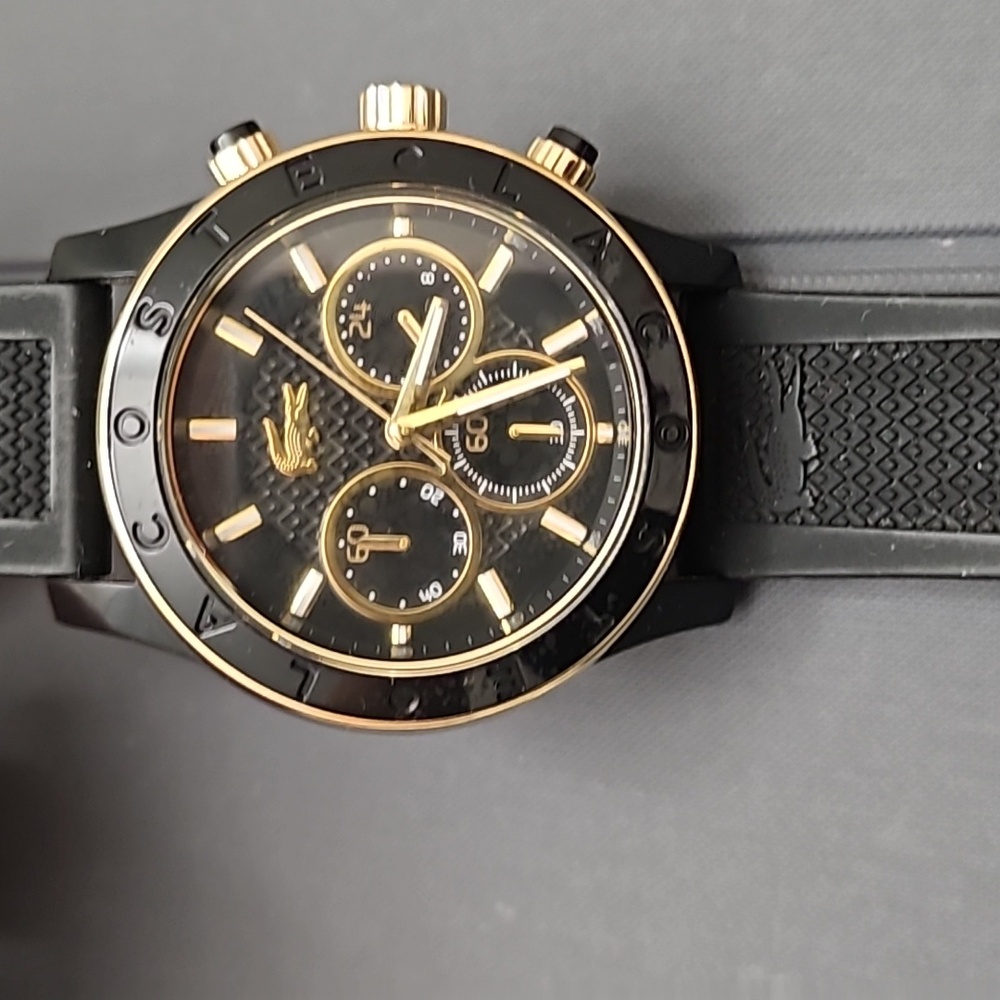Watch - Picture 2 of 5